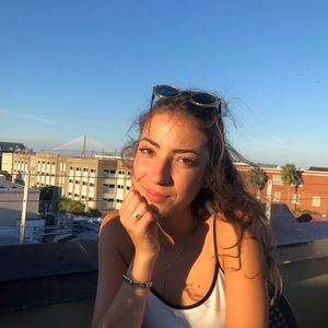 Meet your Posher, Arantxa